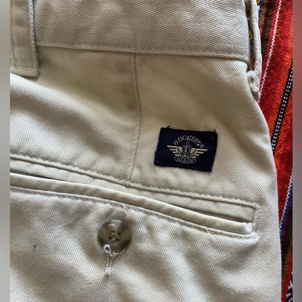 Dockers Men's Vintage Pleated Light Khaki Pants Size W44 L30